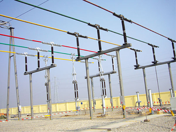 GW6A-126145252363550Ⅰ系列單柱垂直斷口雙臂折疊式（剪刀式）隔離開關